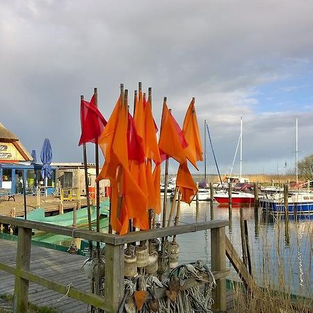 Ostsee Ferienappartement Dierhagen-Strand エクステリア 写真