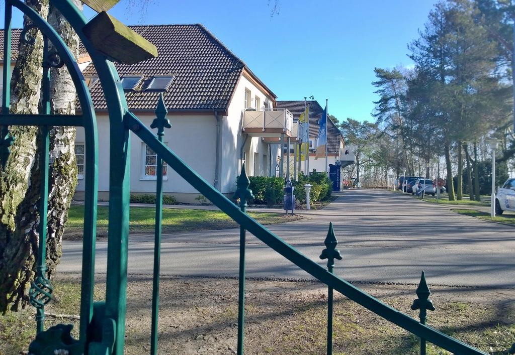 Ostsee Ferienappartement Dierhagen-Strand エクステリア 写真